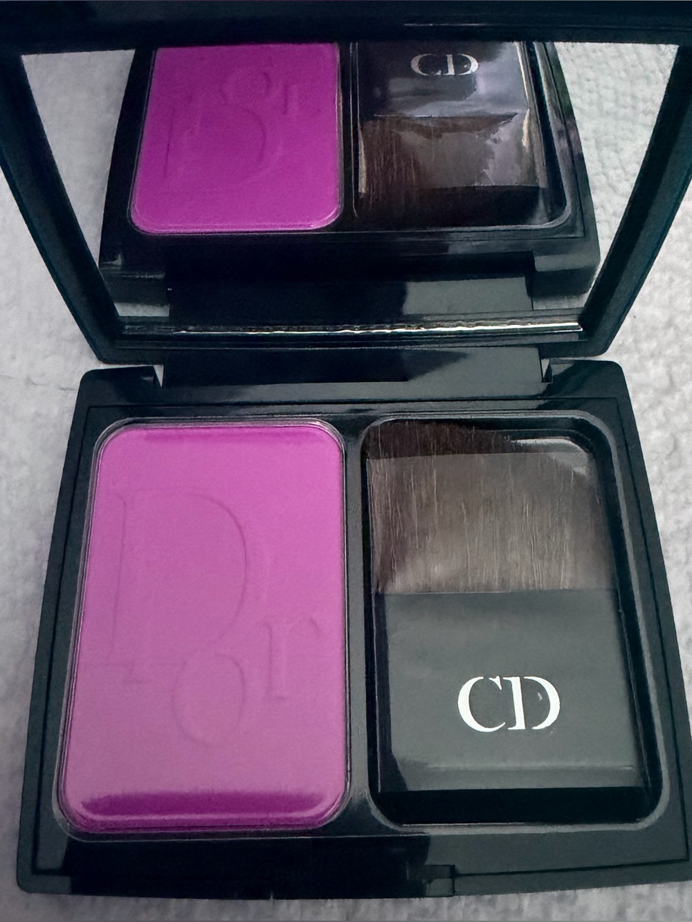 Dior Blush Compact in STAR FUCHSIA #986